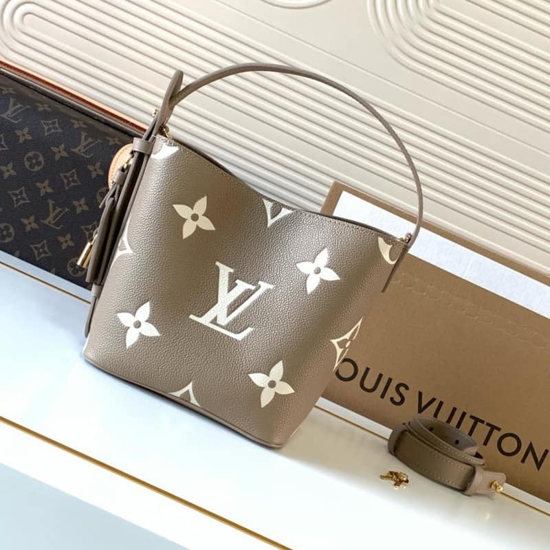 Tory Burch 1688 款式 18, view 1