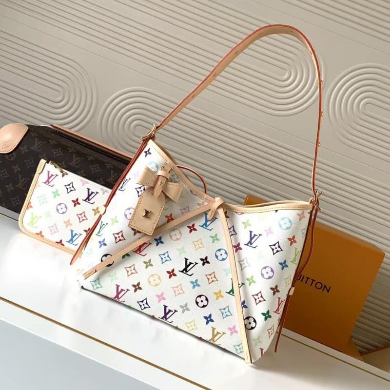 Louis Vuitton 1688 款式 162, view 1