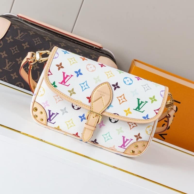 Kate Spade 1688 款式 161, view 1