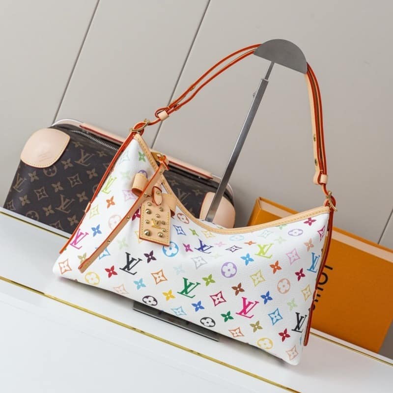 Louis Vuitton 1688 款式 104, view 1