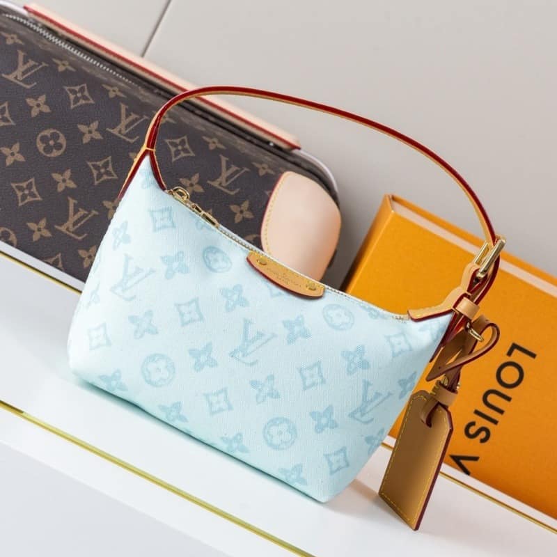 Louis Vuitton 1688 款式 38, view 1
