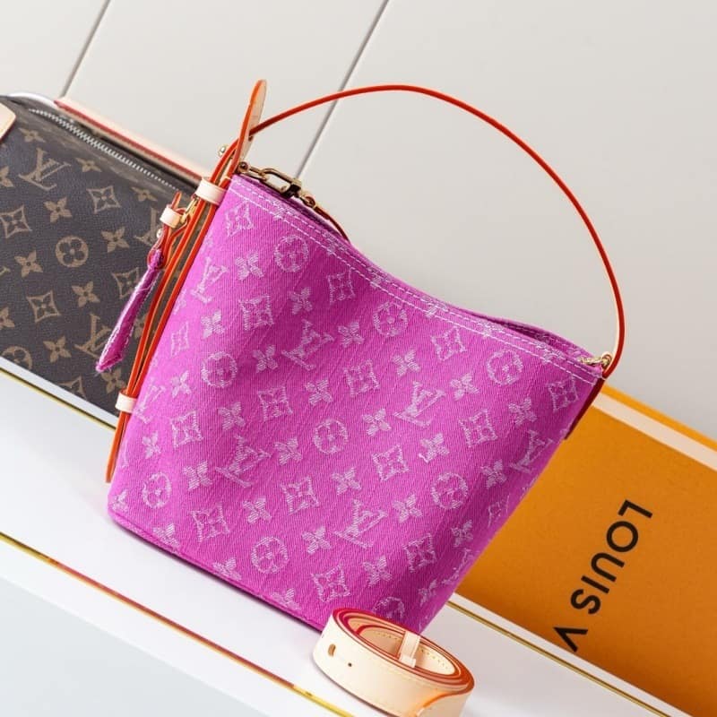 Louis Vuitton 1688 款式 138, view 1